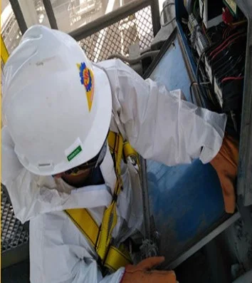 Trabajador Grupo GRC SRL